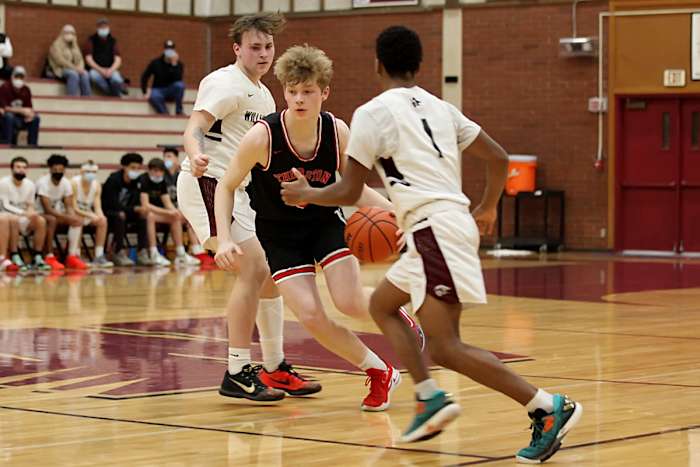 Thurston.Willamette.boys-basketball.Michele-Bunch.68